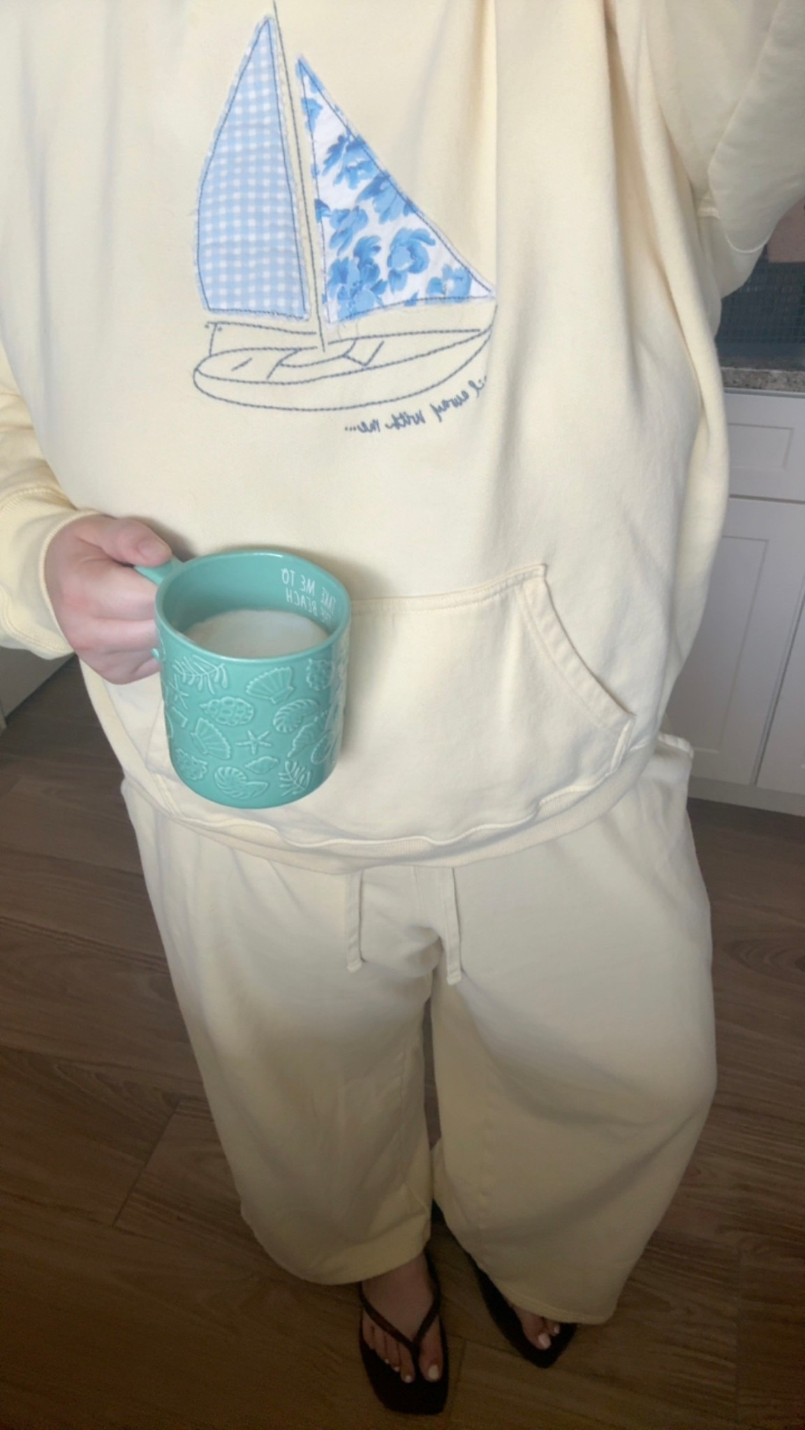 Today’s cozy fit!! From last years hollisters summer collection 

#LTKdayinmylife #LTKootd #LTKgrwm