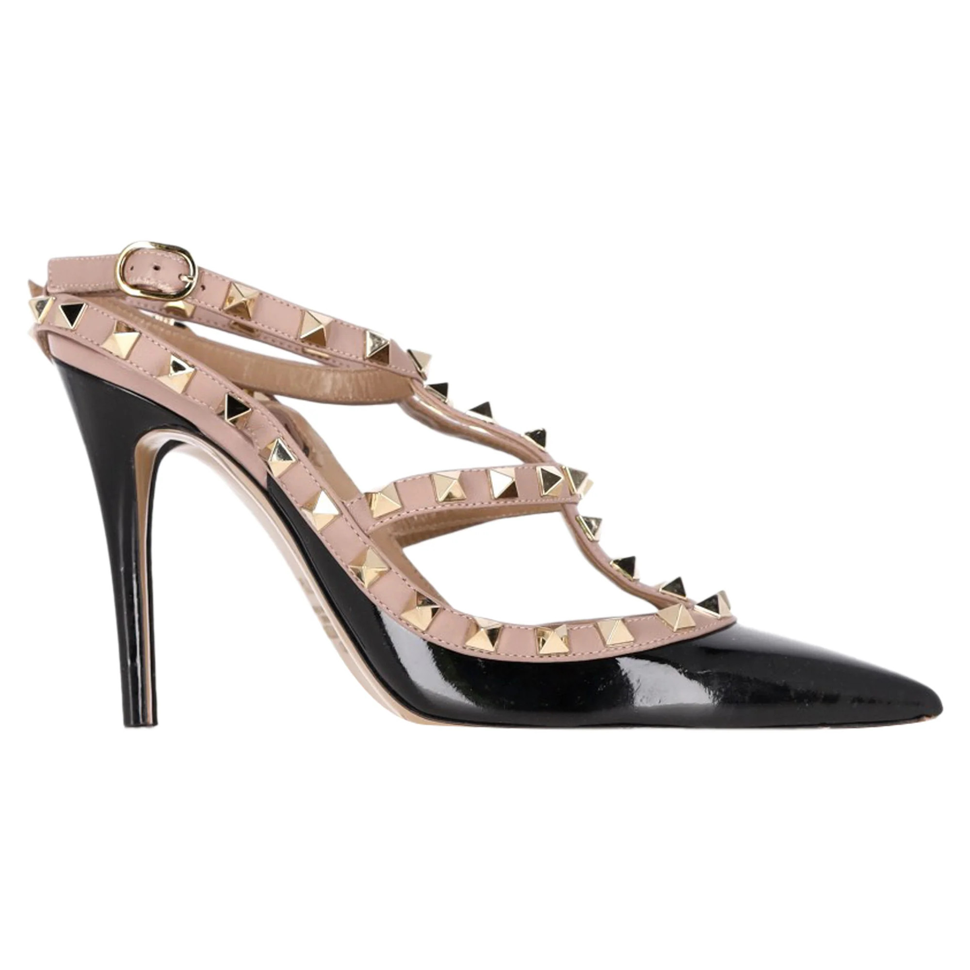 Valentino Garavani Rockstud 100 Pumps in Black Patent Leather | Shop Simon
