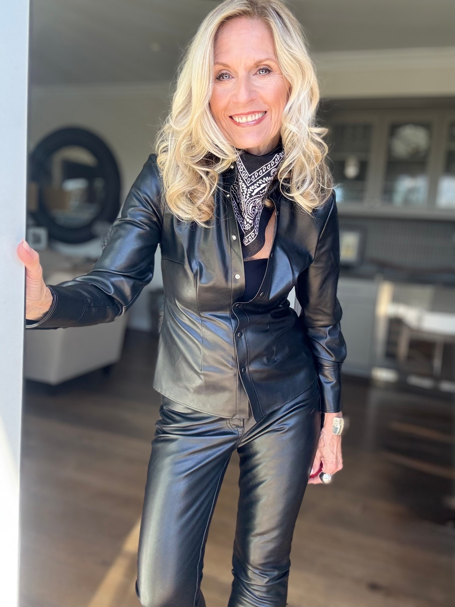 Ohhhh I LOVE this trend…

Get out your bandanas and accessorize! Any color will do. I would wait to bring them out when a western outfit was happening. But this black bandanna is the perfect accessory for my all black leather @ragandbone  outfit. So chic.

Would you try this trend?? Let me know in the comments.

Follow me for more 50+ style inspiration.

#LTKOver40 #LTKootd