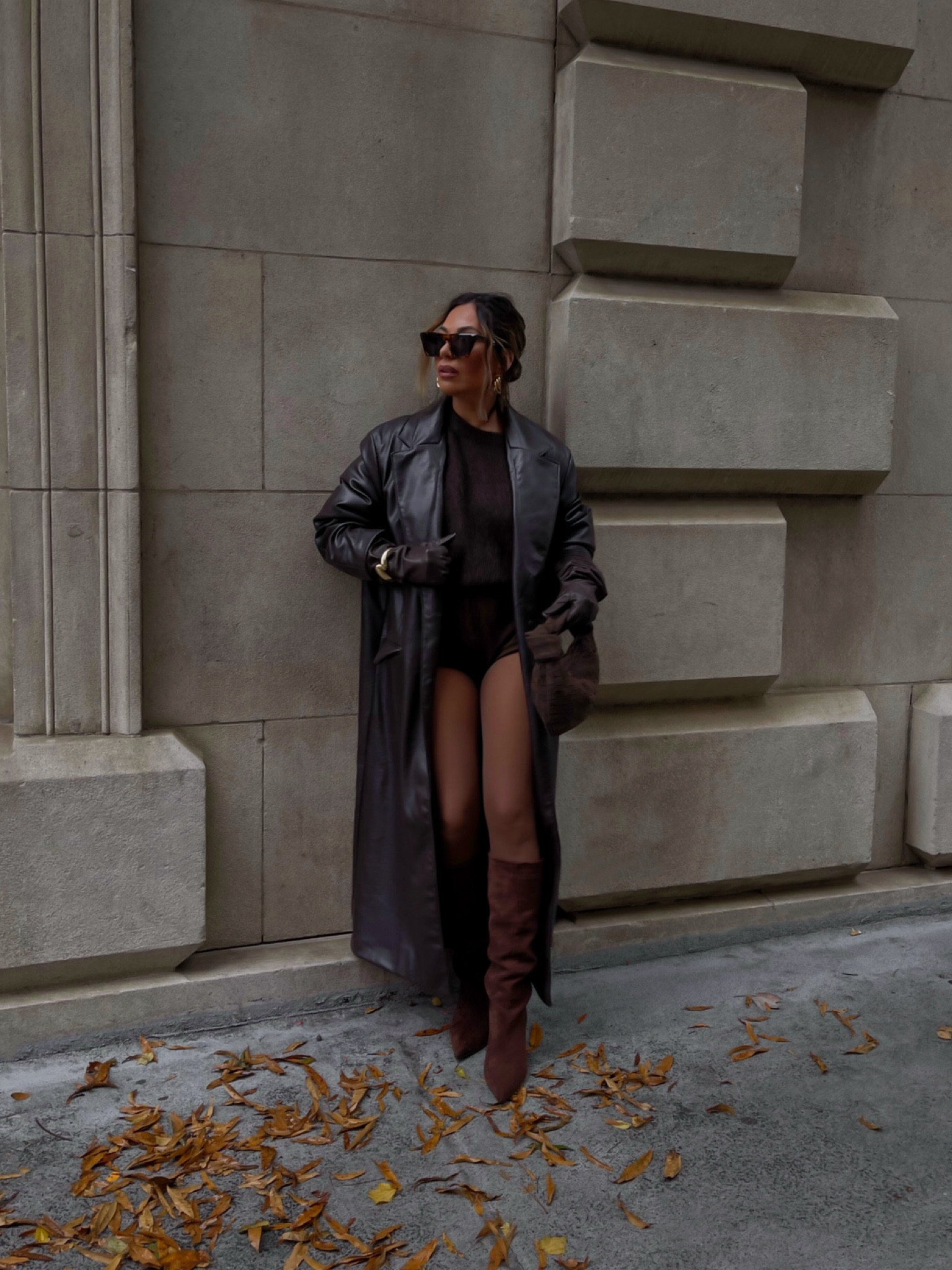 Brown monochromatic outfit 