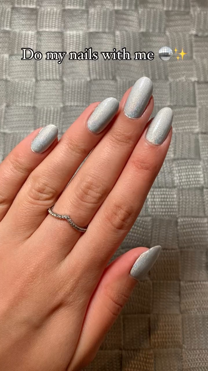 It’s giving disco ball nails 🪩✨
.
Top Coat: @opi 
Top color: @hm 
Base color: @essie 
Base Coat: @sally_hansen 

#LTKstyletip #LTKVideo #LTKbeauty