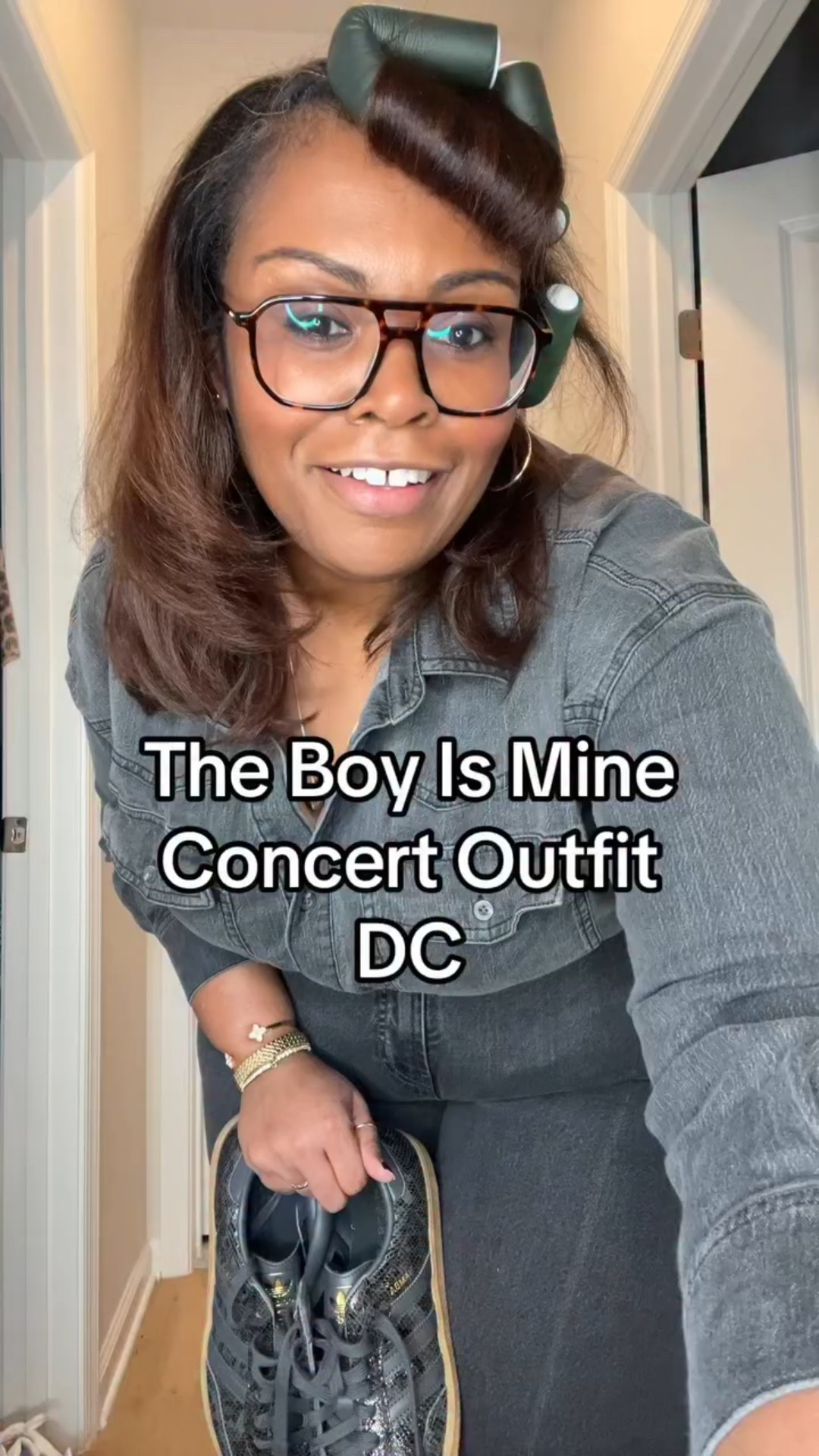 What I wore to the Boy Is Mine Tour last night. 

Comment SHOP below to receive a DM with the link to shop this post on my LTK ⬇

Don’t forget to save, share, or tag a friend who would love these looks💕Follow @sherradanielle for more outfit ideas.
•
•
•
#plussizefashion #curvyfashion #concertoutfitideas #concertoutfit #theboyisminetour
