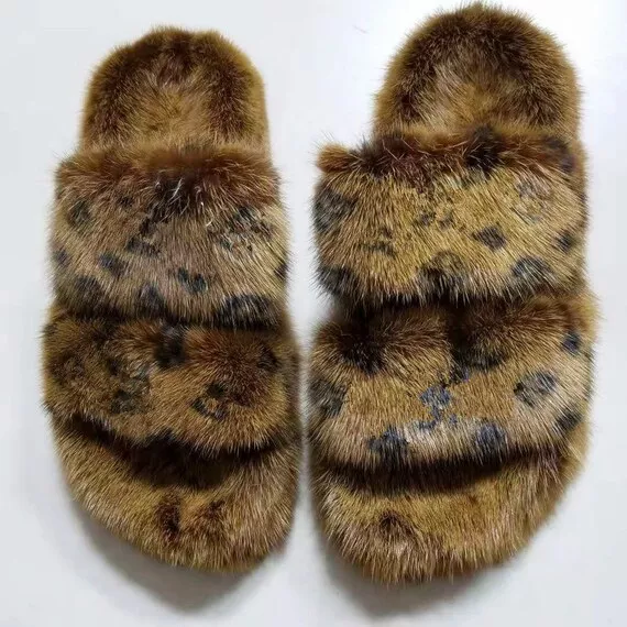 LV mirrored quality mink fur slippers