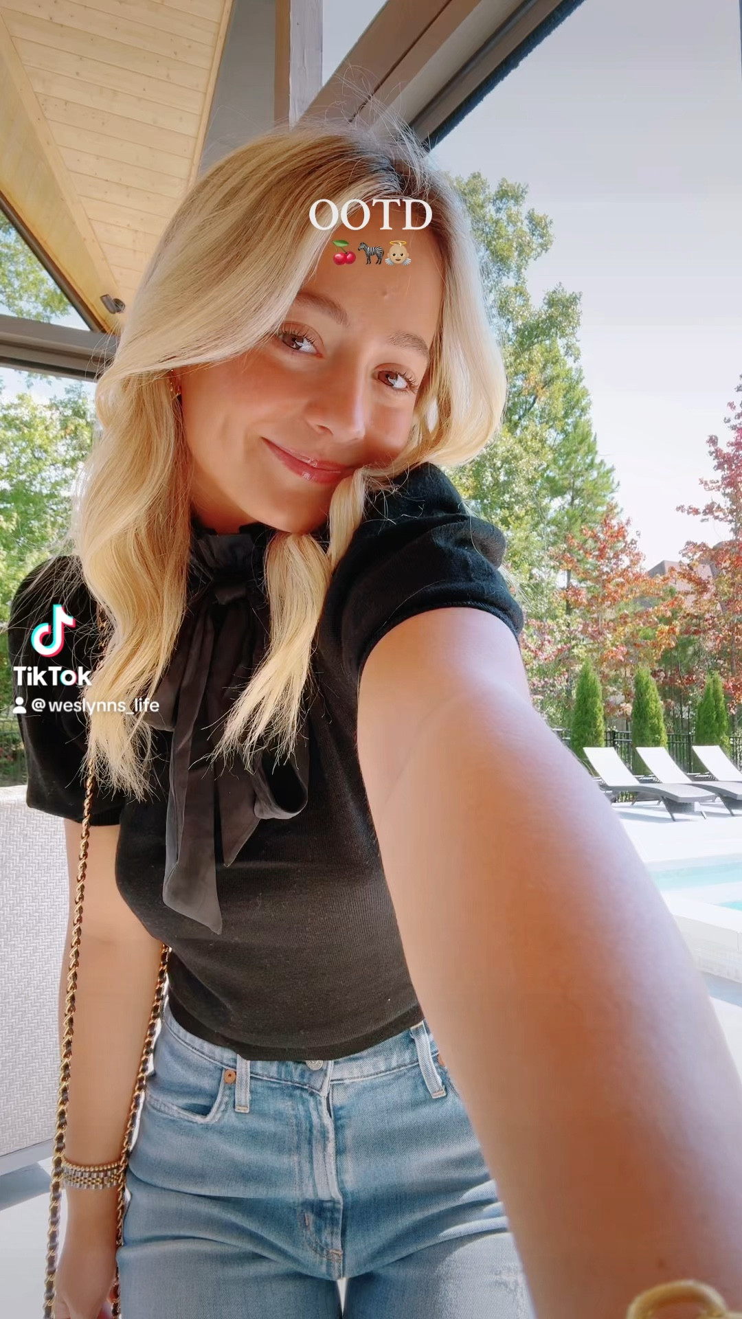 Fall fashion🍒🦓🍁 

#LTKSeasonal #LTKU #LTKVideo