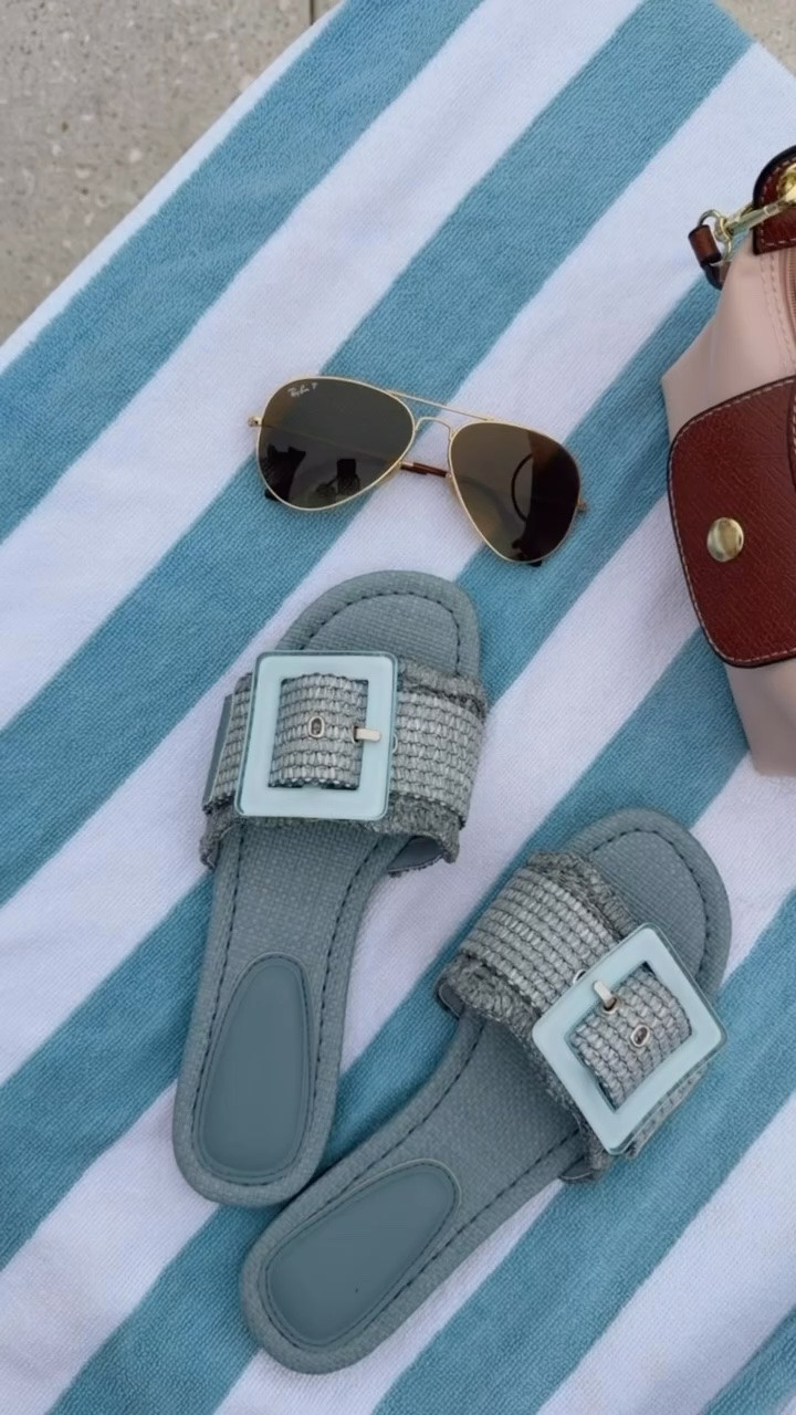 Some of my beach must-haves 💕

Loverly Grey, Amazon finds, beach bag

#LTKTravel