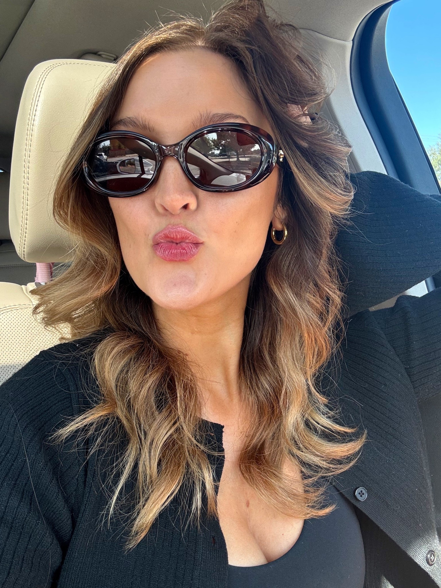 New sleepy tie Heatless curls are IT 

#LTKSwim #LTKStyleTip #LTKBeauty