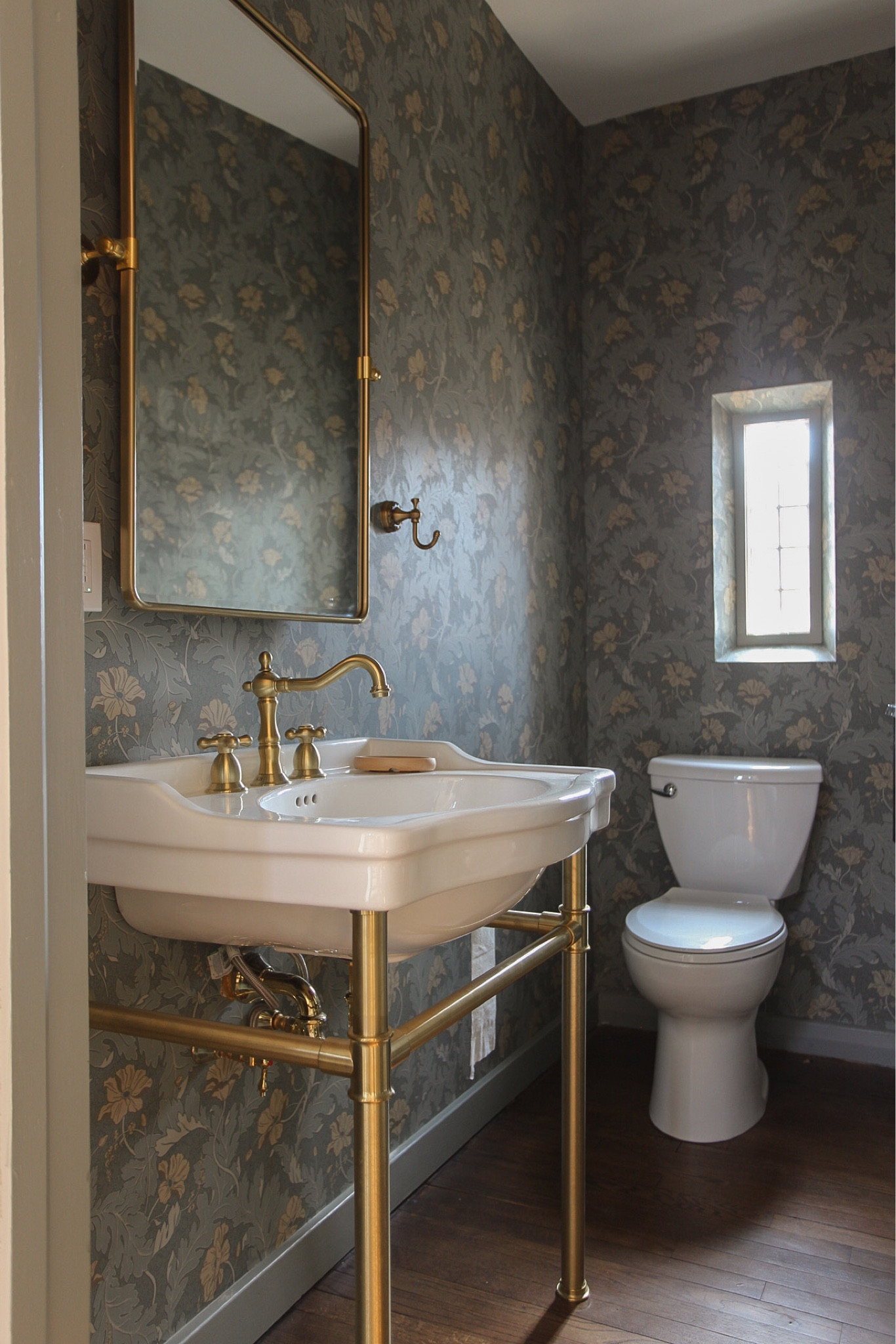 Vintage Bathroom finds #bathroom #bathroomdecor 

#LTKhome