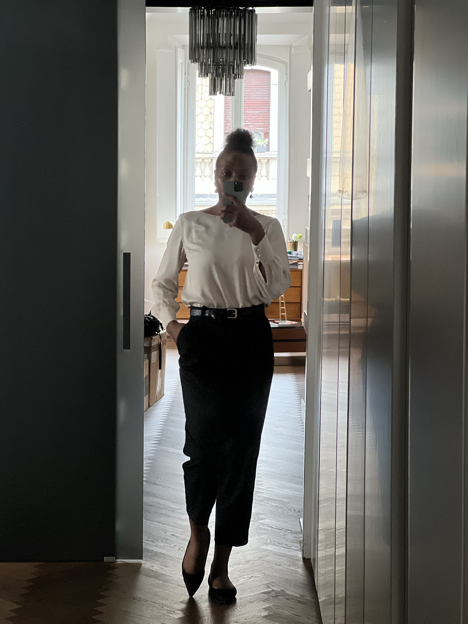 Summer workwear. Black trousers, cream blouse, black flat pumps

#LTKSeasonal #LTKeurope #LTKfindsunder100