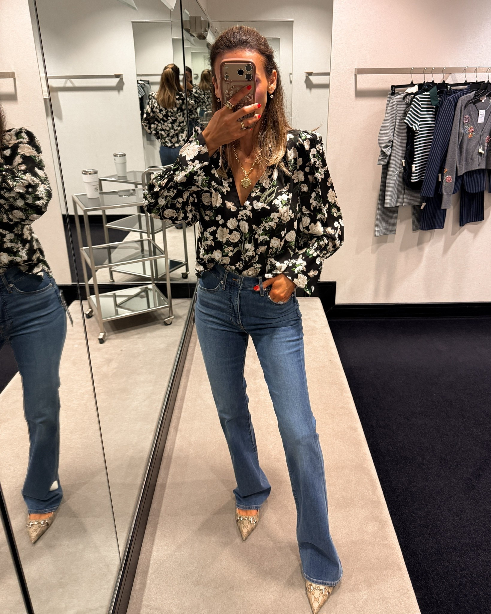Love these straight leg jeans from VB, $100 off for Nsale! #nsale

#LTKootd #LTKSaleAlert #LTKSeasonal
