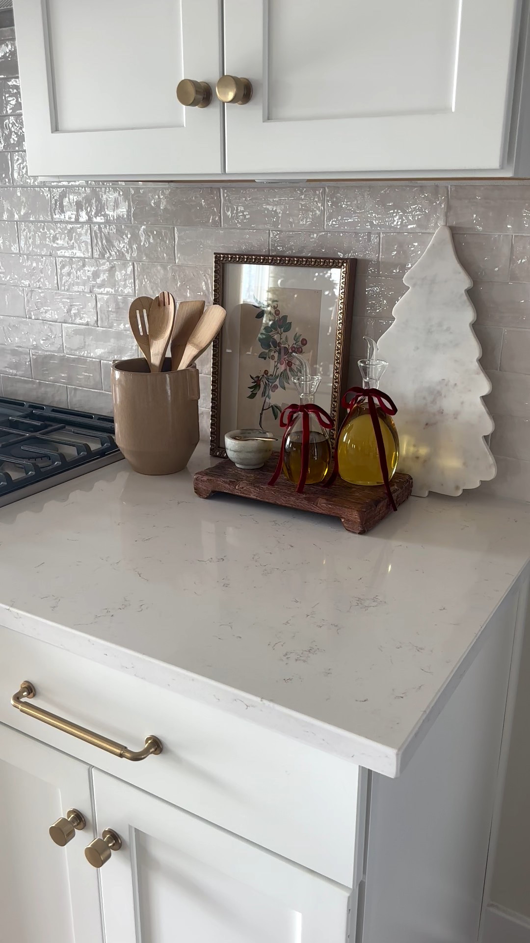 Holiday kitchen counter styling 
#holidaydecor #christmasdecor #kitchendecor 

#LTKFindsUnder50 #LTKHome #LTKHoliday