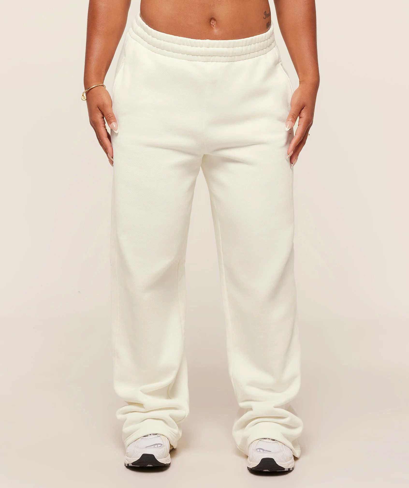 Gymshark Gymshark x Analis Tracksuit Pant - Soft White - Soft White | Gymshark US