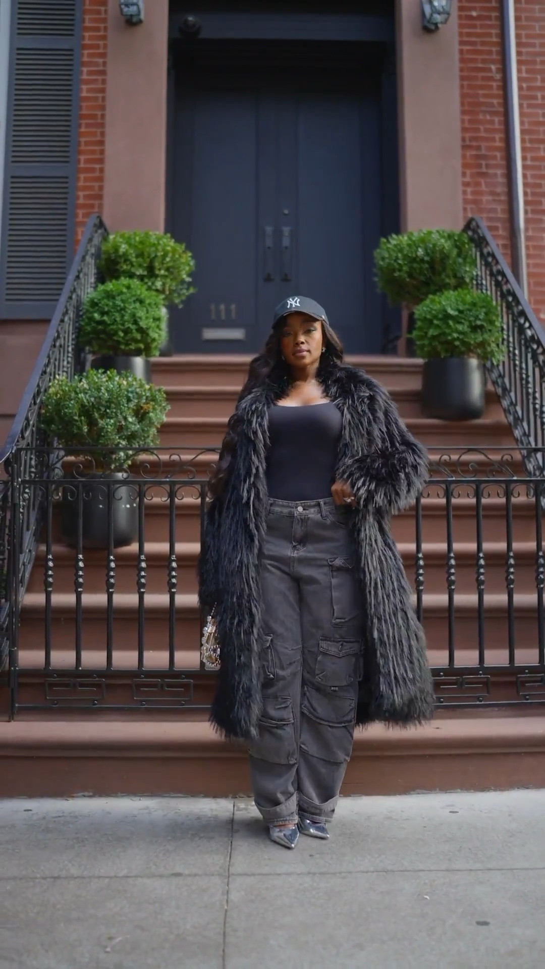 Scroll to ship!! NYC energy activated with this textured faux-fur coat, cargo denim, and a sleek black base make the perfect street-style or a concert outfit!

#LTKootd #LTKTravel #LTKPetite