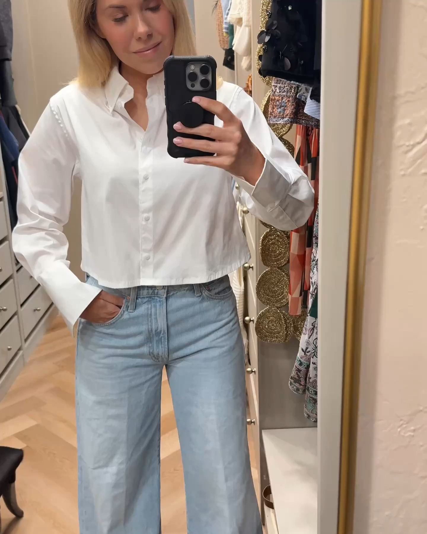 This cropped button down is getting so much wear - I can’t believe how good the quality is!

Jeans are selling out - linked to 2 places that have them!