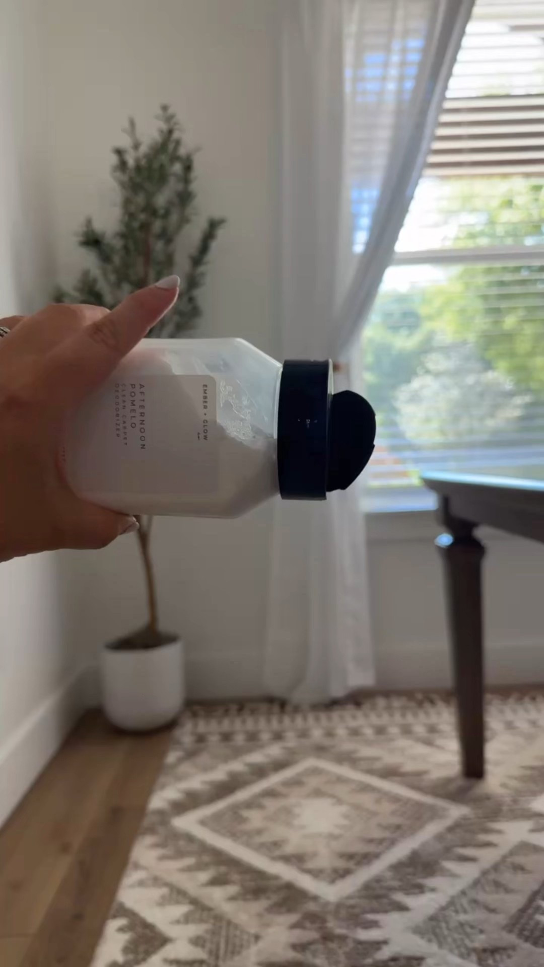My favorite carpet deodorizer ✨ A must have for cleaning! 🧹 

#LTKHome
