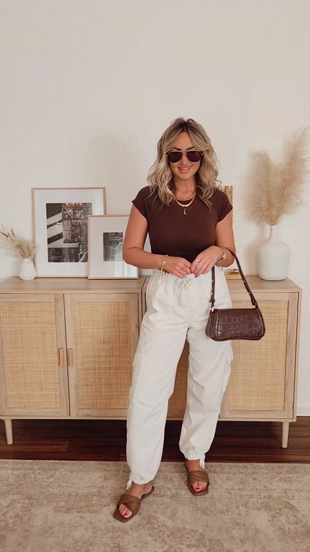 cargo pants outfit inspo for spring! my pants are last season abercrombie, but they came out with an updated style [has 2 side pockets] that look so similar. linking another style that caught my eye from aerie. size Mamazon fashion, abercrombie style, abercrombie outfit, spring outfit, spring style 

#LTKstyletip #LTKVideo #LTKfindsunder100