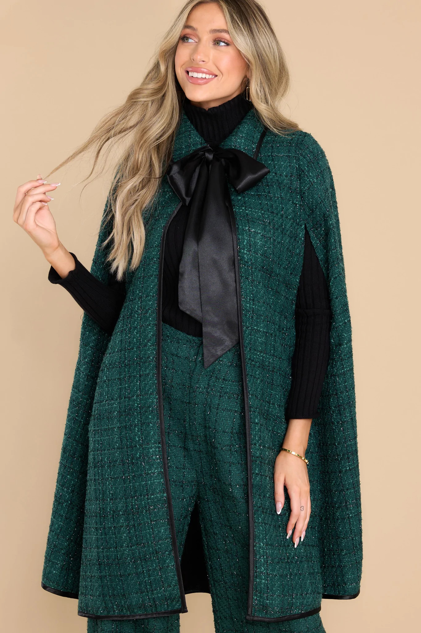 Moonlit Walks Dark Green Cape | Red Dress 