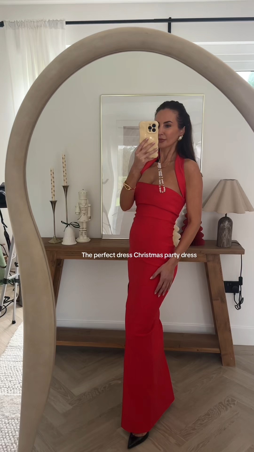 Red Christmas party dress

Red dress Christmas outfit festive outfit Christmas party dress Christmas party 

#LTKdatenight #LTKfestive