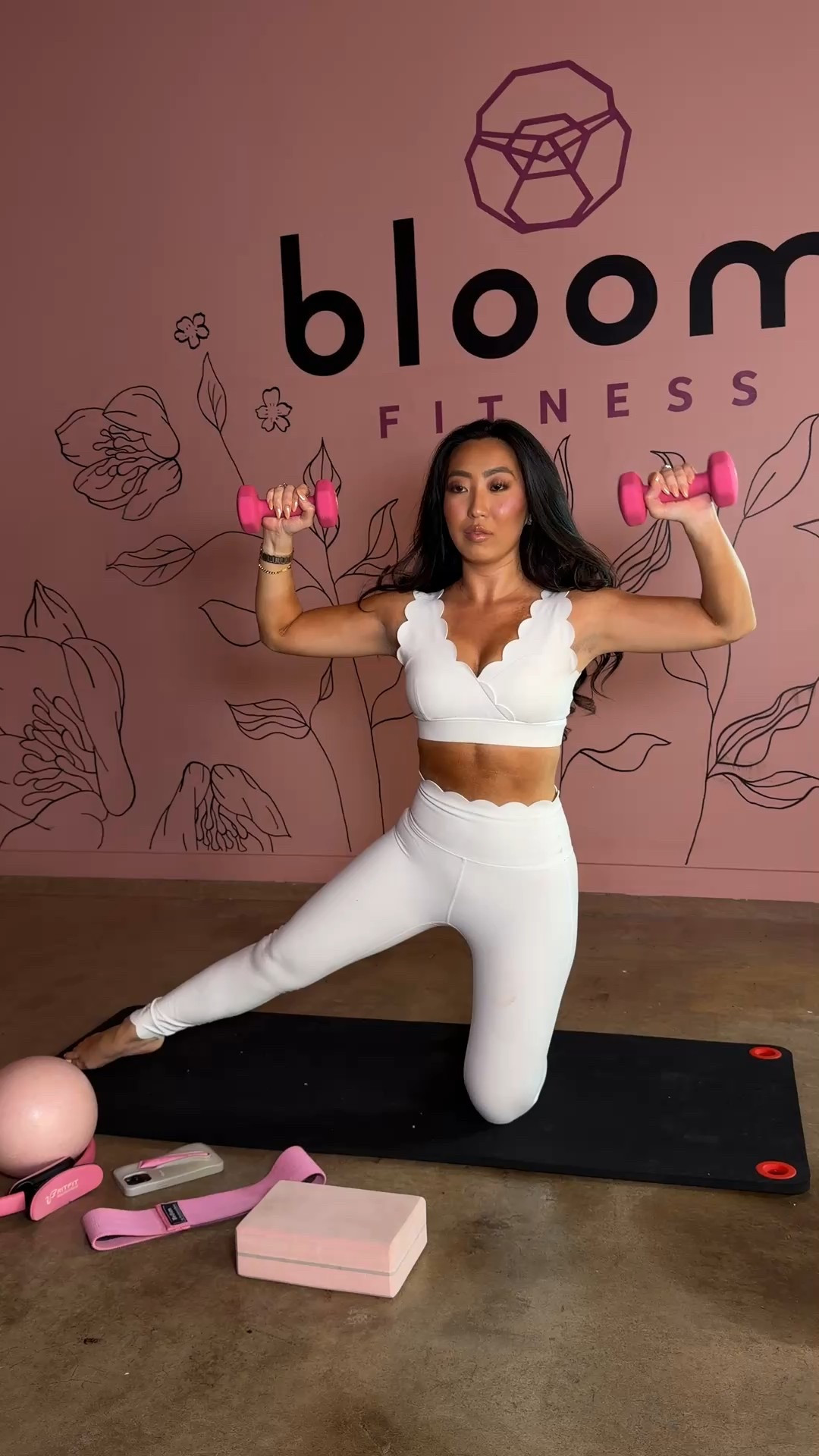 the most flattering set

#LTKgrwm #LTKfitnessgoals #LTKdayinmylife