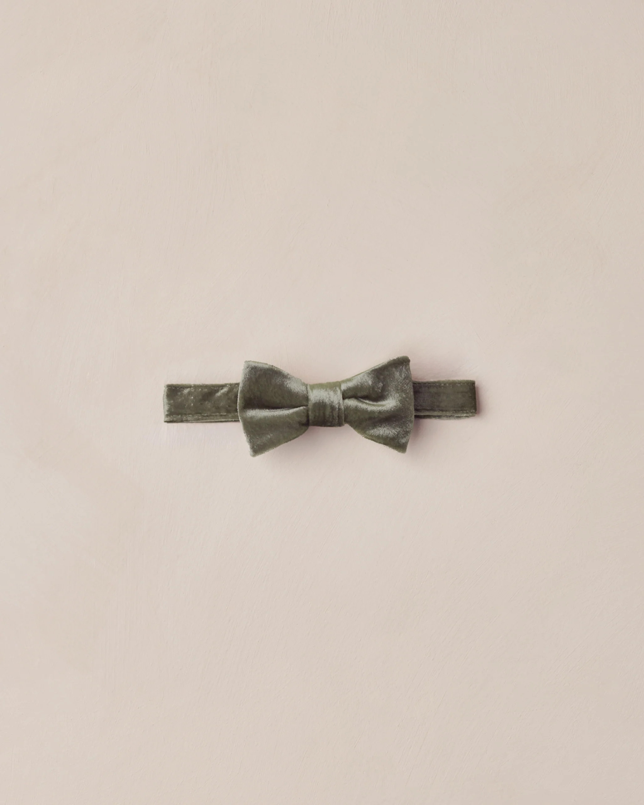 Bow Tie | Pine | Rylee + Cru