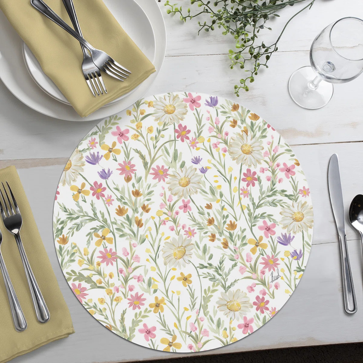 Bunny Floral 4 Pack Round Reversible Easy-Care Placemats | Wayfair North America