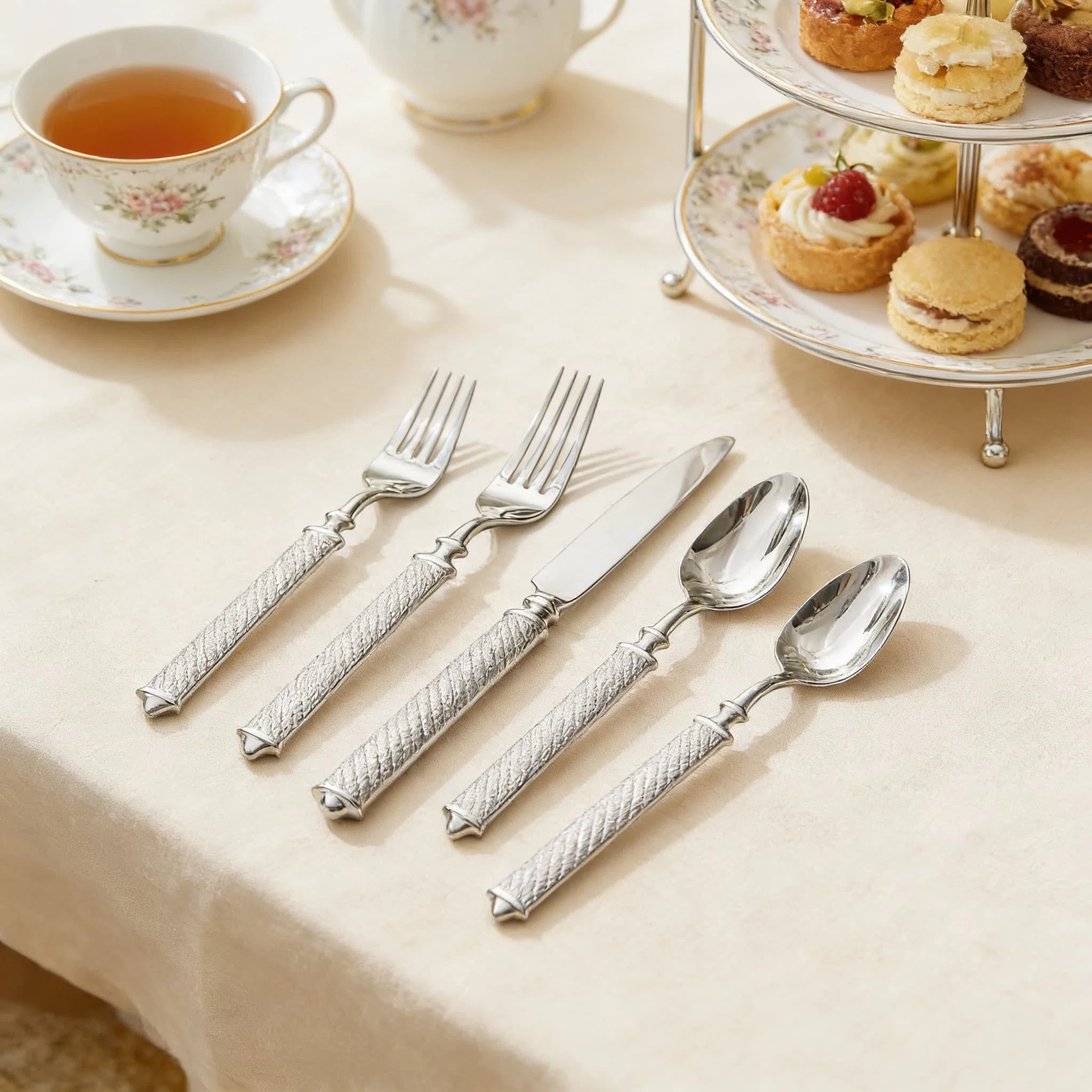 40-Piece Retro Rope-Pattern Flatware Set, Handcrafted 18/10 Stainless Steel Cutlery With Art Deco Design, Dishwasher Safe | Wayfair North America
