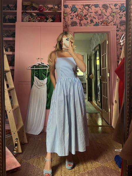 The cutest striped dress for only $34 🦋 wearing size xs 

#LTKfindsunder50 #LTKSeasonal