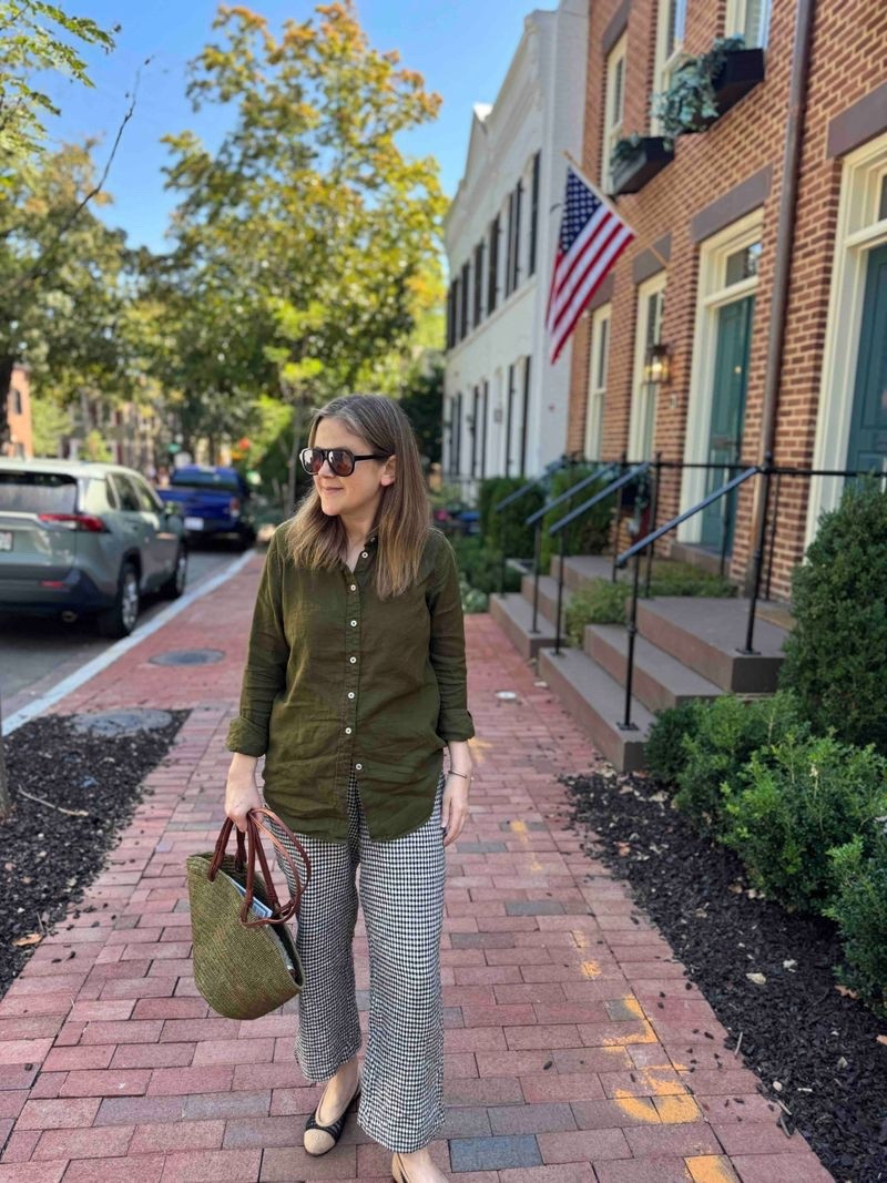 Fall transitional look. This linen shirt and cropped pant are for a pre-fall look. 

#LTKStyleTip #LTKSeasonal #LTKWorkwear
