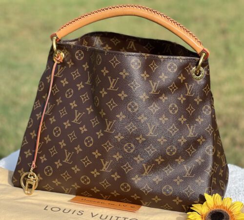 GORGEOUS Authentic Louis Vuitton Artsy MM Monogram with Dust Bag EXCELLENT Used  | eBay | eBay US