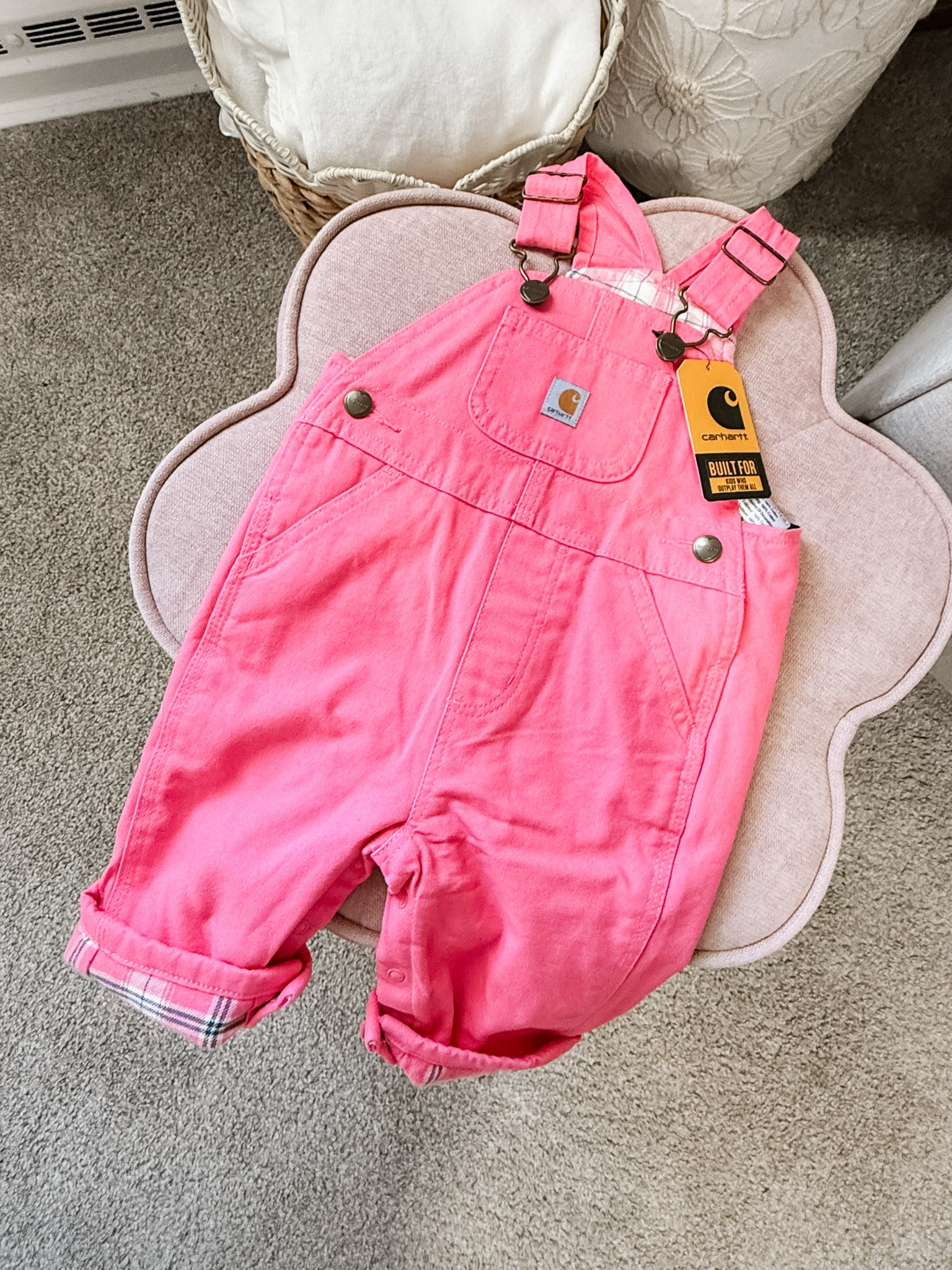 Baby girls first pair of overalls! So excited to see her in these this spring! 

Baby girl, baby carhartt, carhartt overalls, toddler girl carhartt, carhartt must haves, girl carharttt 

#LTKKids #LTKFindsUnder50 #LTKBaby