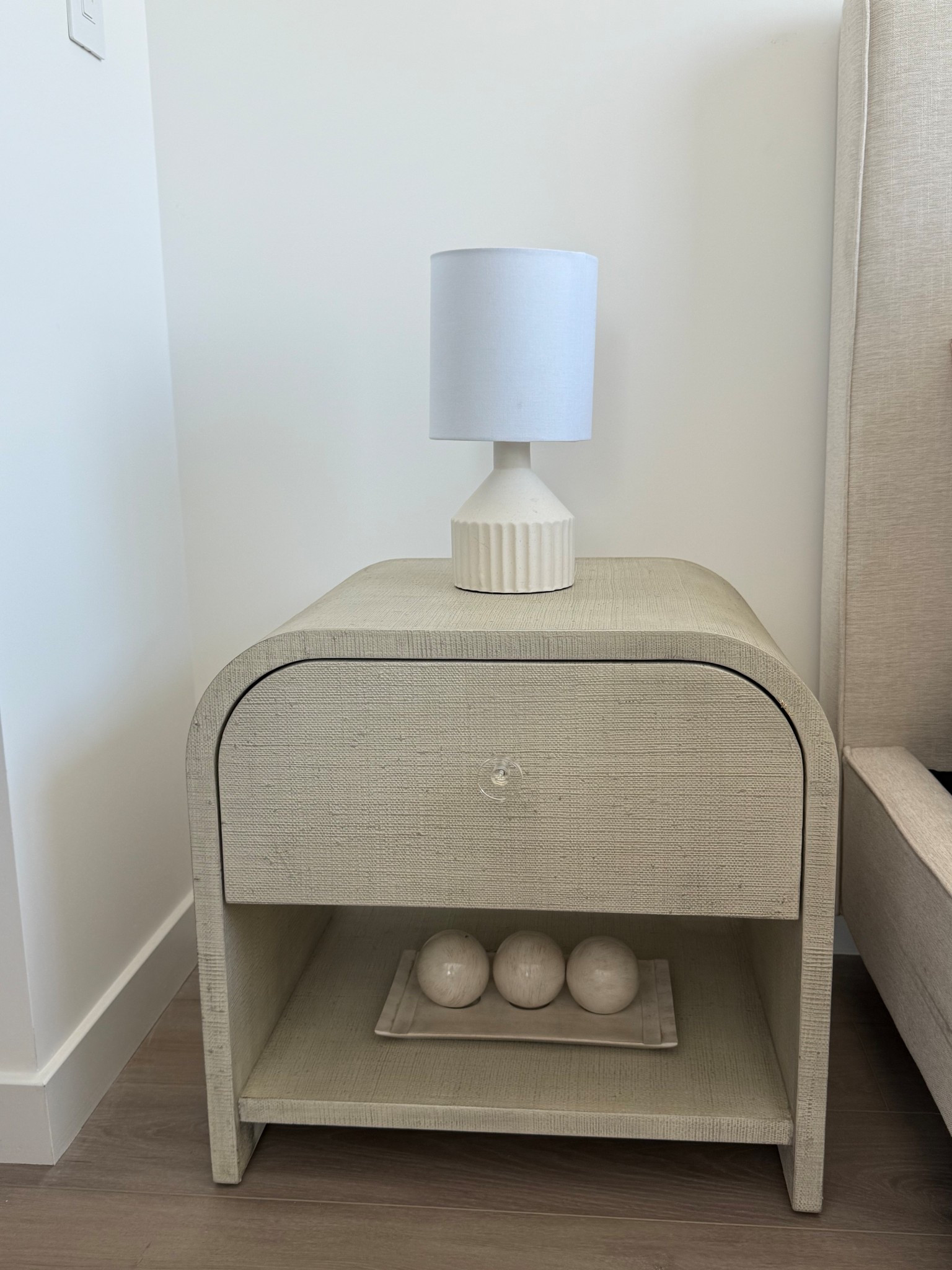 most gorgeous modern, minimal night stand 🤍

#nightstand #bedroomdecor #minimaldecor #moderndecor #neutraldecor 

#LTKHome