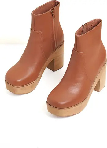 Paz Platform Clog Boot | Nordstrom