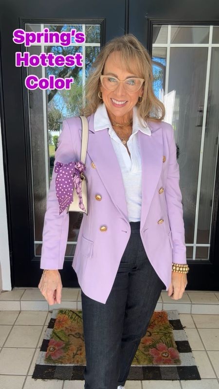 Hello under $30 fully lined blazer of my dreams. Don’t miss out on this one. Wearing a size small.

#LTKfindsunder50 #LTKworkwear #LTKsalealert