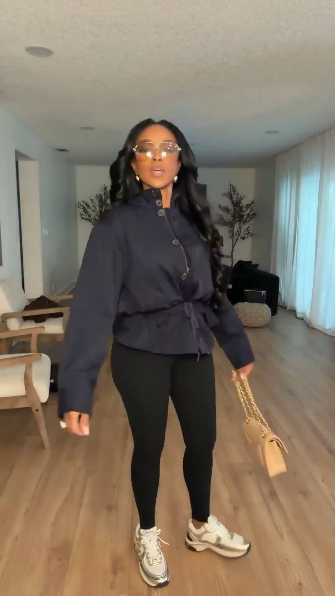 Chic, comfortable, and made for real life — this off-duty look is all about elevated casual style with an effortless edge. The lightweight jacket layers perfectly over sleek leggings, while the sneakers keep it practical without sacrificing style. This is one of those outfits you’ll reach for on repeat because the cost per wear drops fast with how versatile each piece is.

Perfect for errands, travel days, casual meetings, coffee runs, and everyday wear.

📏 Sizing & Fit  
Top: Size Small  
Jacket: Size Small  
Leggings: Size Small  
Sneakers: True to size  

Measurements: 5'4", 138 lbs, 34D bust, 27" waist, 40" hips  

Save this post if you love easy outfits that still feel put together.  
#LTKStyle #CasualOutfits #EverydayWear  

Follow me on Instagram and YouTube @kirasfashionfinds 

#LTKPetite #LTKootd #LTKgrwm