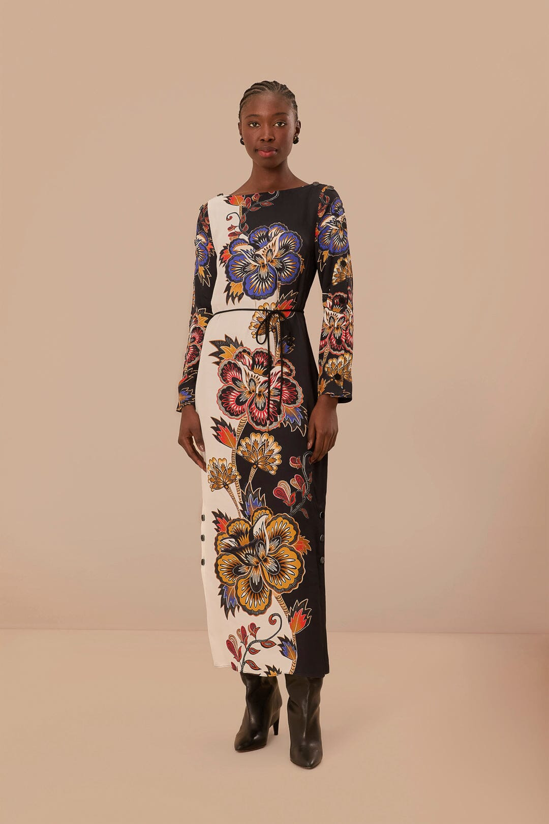 Black And White Maxi Floral LENZING™ ECOVERO™ Viscose Midi Dress | FarmRio (US)