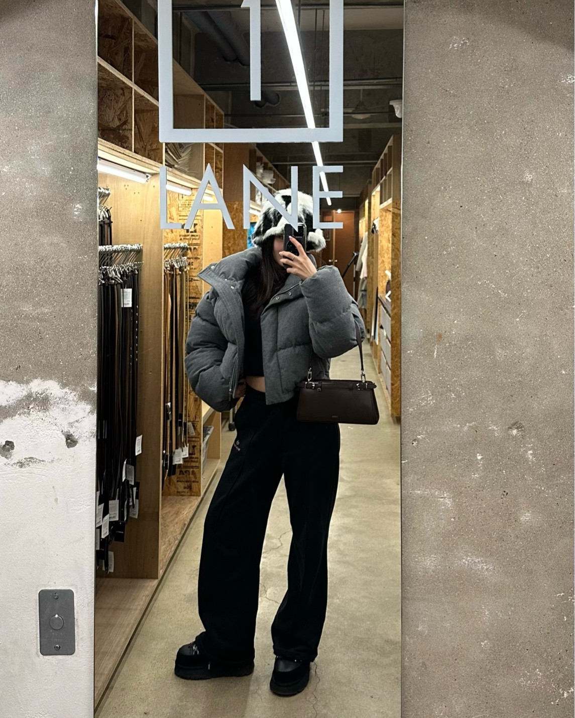 Grey puffer jacket, faux fur hat & sweat pants 🩶 #cozyoutfit #winterfashion