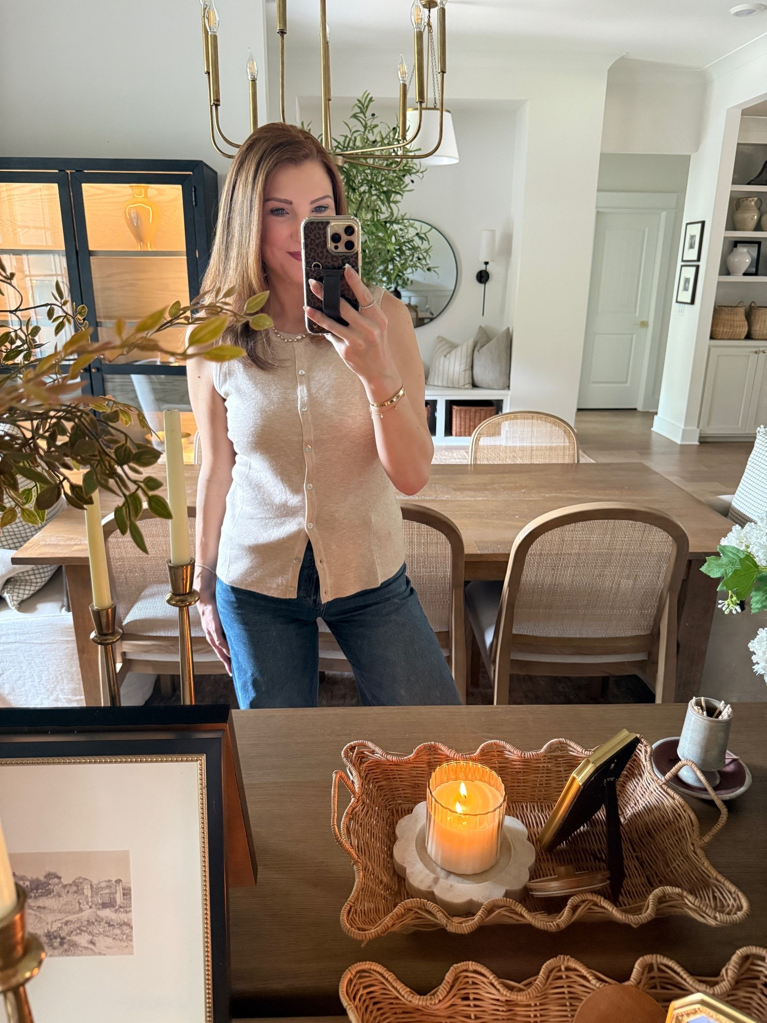This top is from Amazon and it’s sooo flattering! 🤌🏻 Grabbing it in a few more colors as I’m updating my wardrobe after having our 3rd baby.

#LTKmomlife #LTKgrwm #LTKWorkwear