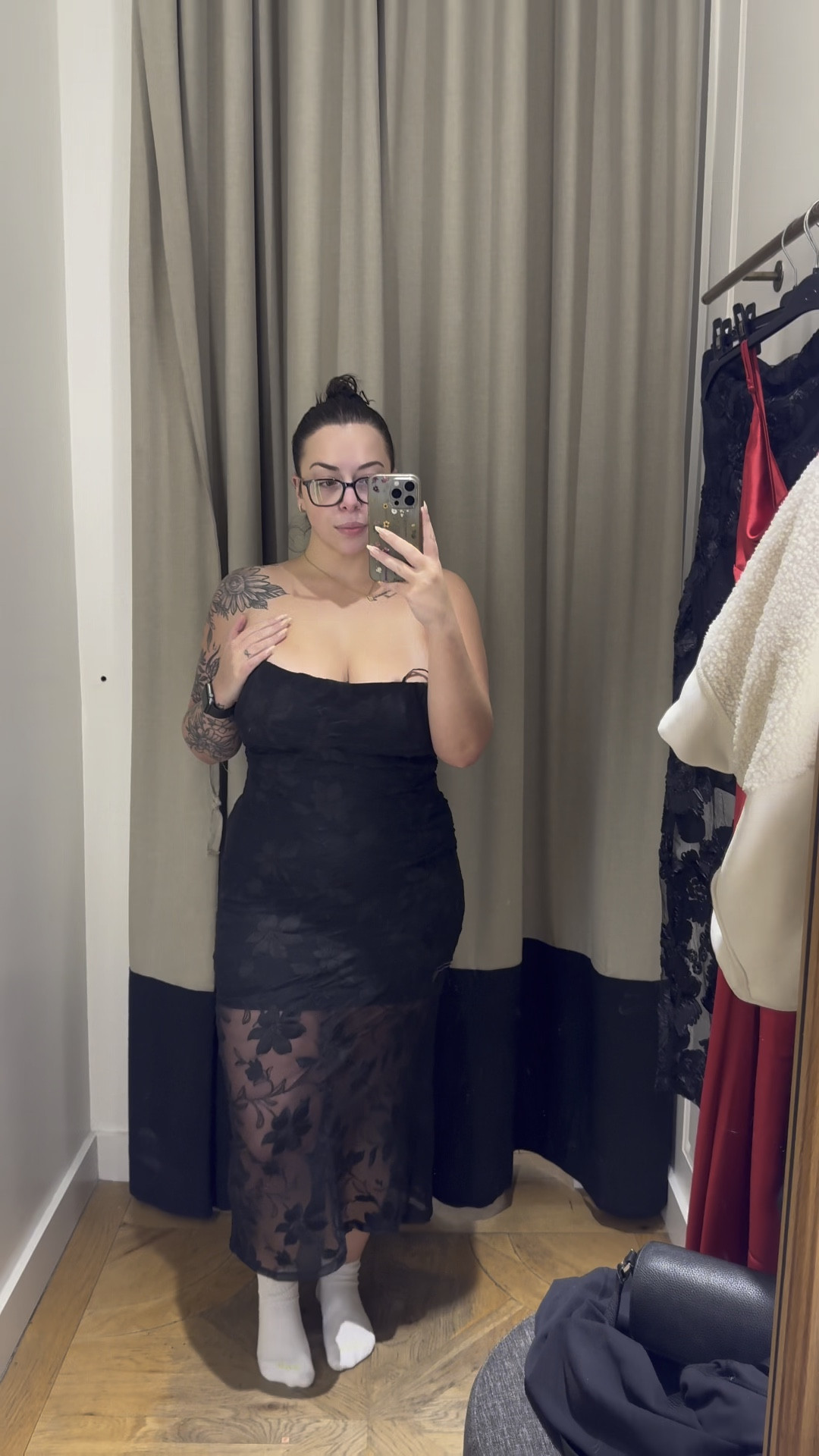 Tried on some dresses at Dynamite this week for the holiday season! They always have so many great styles :)

#LTKpartywear #LTKmidsize #LTKcanada