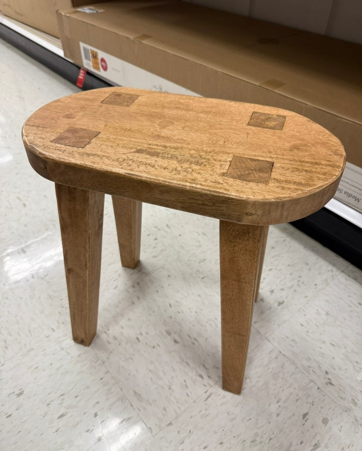 🚨 SHIPPING NOW — I can’t believe it ⬇️

this BESTSELLER accent table + stool are finally live again 🙌

both color options are shipping right now

add to cart FAST if you see it — these always sell out in hours 

#LTKdayinmylife #LTKHome