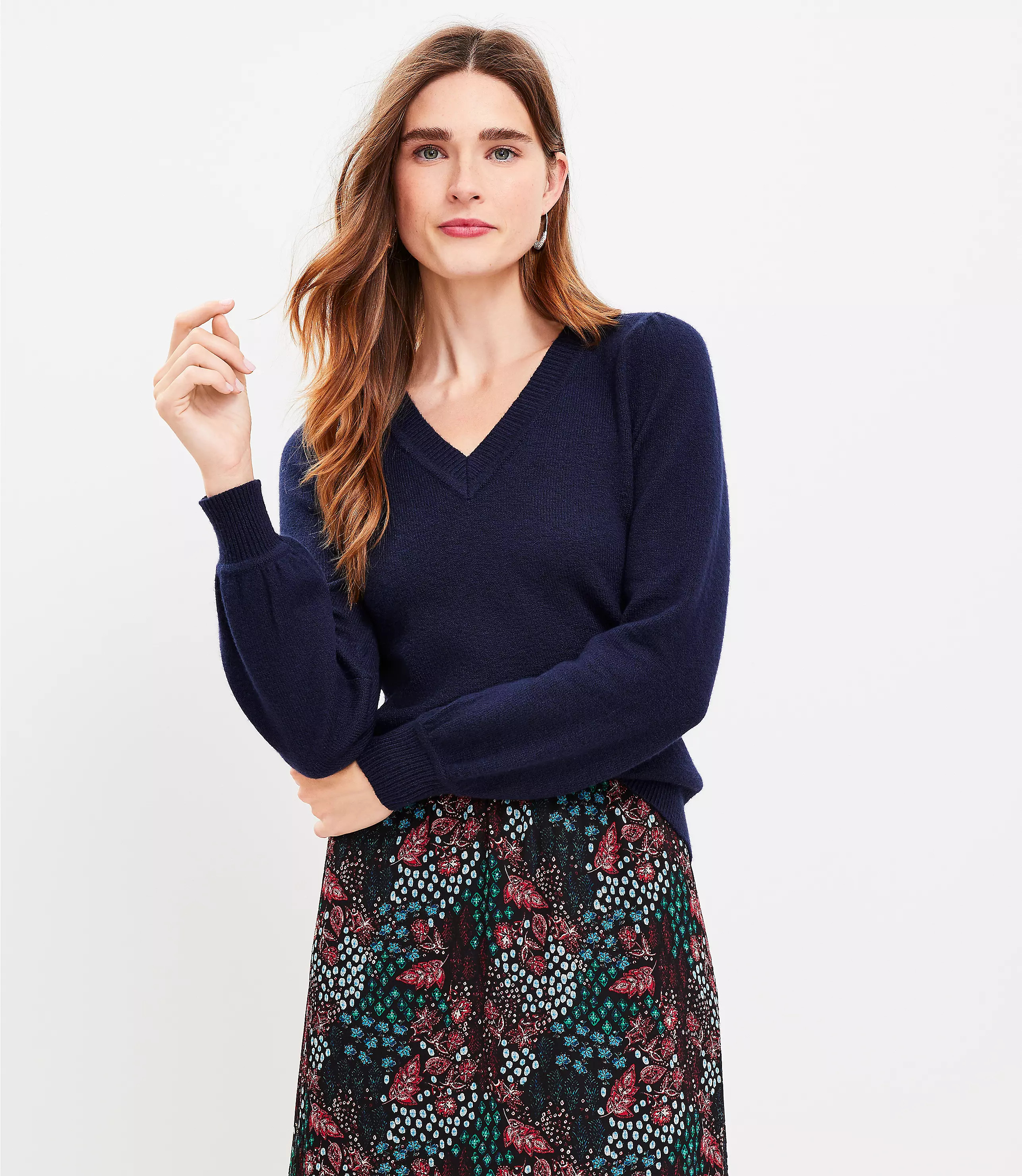 Relaxed V-Neck Sweater | LOFT