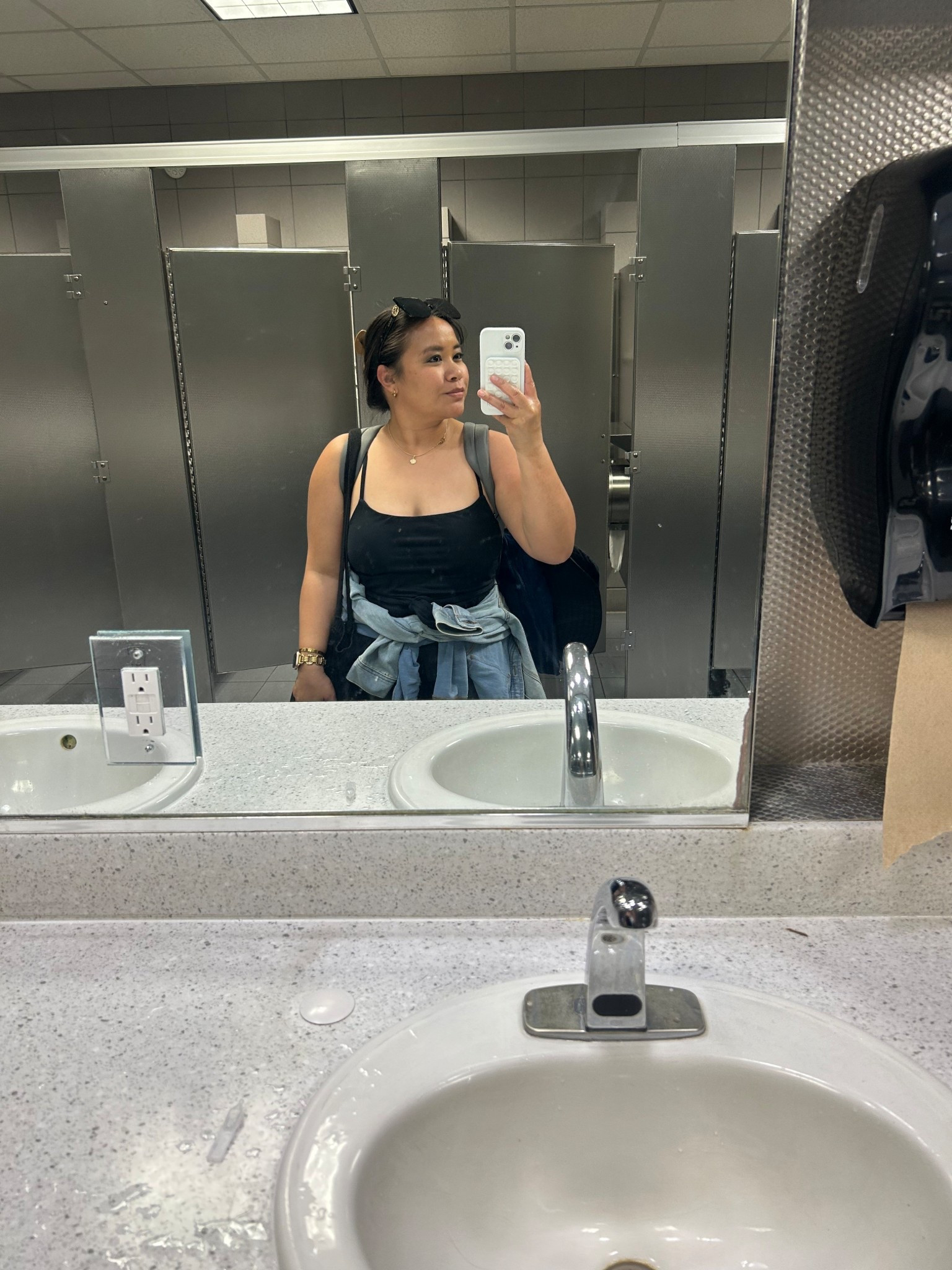 ✈️ Simple Airport Travel Tips

Travel doesn’t have to be stressful - these small tips make a big difference on any trip.

Luggage Cover: Protect your bag and make it easy to spot on the carousel.

Luggage Tag Hack: I have a tag, but instead of my name being exposed, I write “info inside”. When you flip it around, all your details are safely tucked inside - private but accessible if needed.

Green smoothie: near or far a green smoothie is my go to to aid with travel digestion 

Frozen Water Bottles Through TSA: They’re not considered liquids, so you can bring them through security. Once you’re past TSA, refill and stay hydrated without buying overpriced airport bottles.
These simple tricks keep traveling organized, safe, and a little less stressful!

#travelhacks #traveltips #ltkfinds #airporttips #packinghacks #luggagetips #travelsmart #tsaapproved #travelessentials #travellife

travel hacks | packing tips | airport tips | luggage cover | luggage tag hack | tsa hacks | travel water bottle | travel tips | travel essentials | flying hacks

#LTKootd #LTKTravel #LTKStyleTip