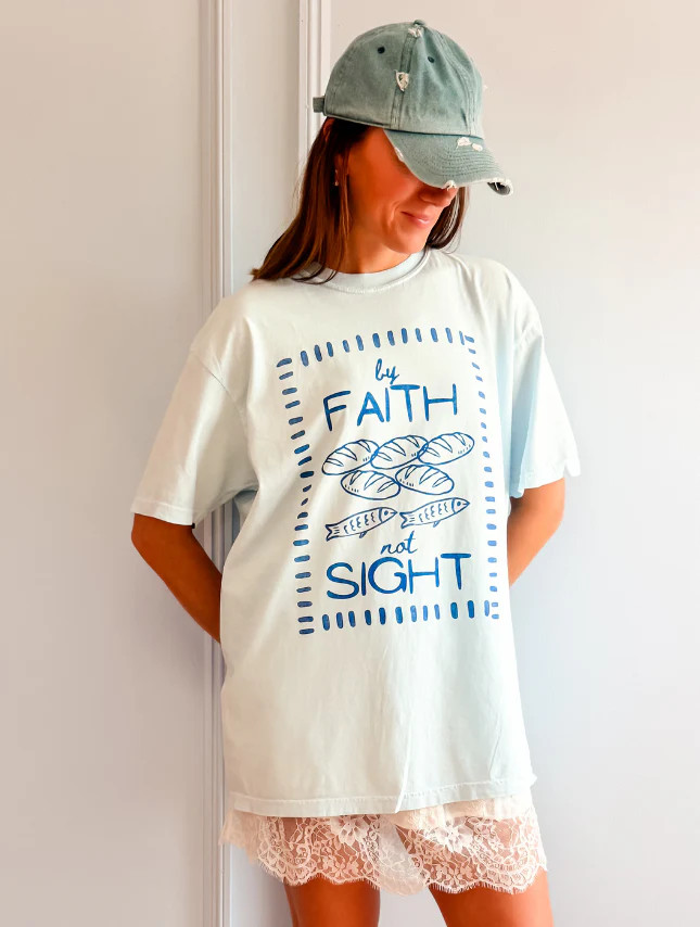 By Faith Not Sight Tee | Worthy Wear