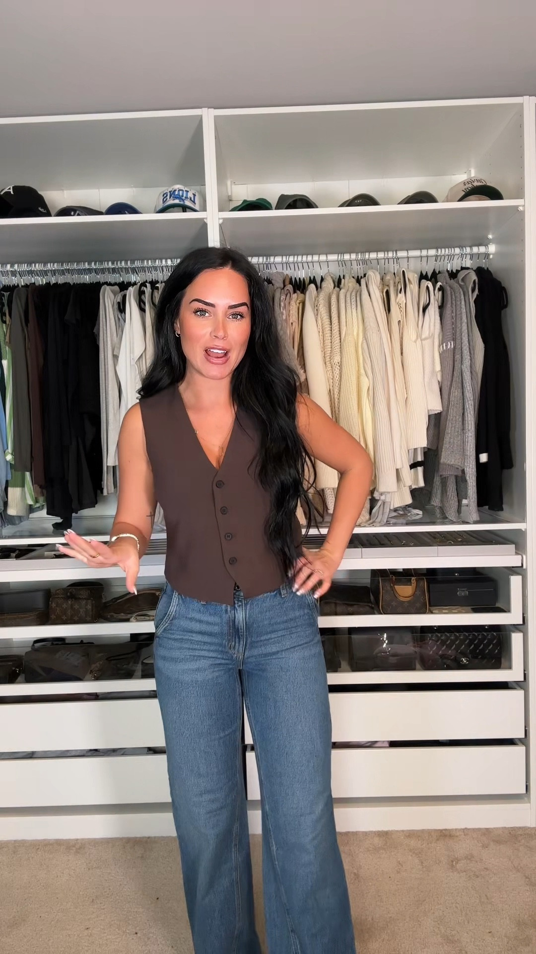 Some cute @dynamite pieces I got in 🤍I’m wearing a size small top, size 26 regular jeans 

#dynamite #vesttop #fallfashion #falloutfitinspo #tailoredtop #denimtryon 
@dynamite 

#LTKSaleAlert #LTKStyleTip #LTKWatchNow