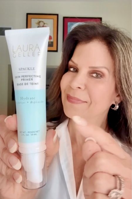 Before I can look like this,  I need to use this! 👉🏻 Laura Geller spackle skin perfecting primer. #ad 💫💫

Hydrate is one of my fave @lauragellerbeauty primers - especially in the winter-  because it moisturizes and replenishes as well as creates the perfect base for long lasting make up. 👏🏻👏🏻

It also: 
💫minimizes the looks of pores and fine lines
💫pampers my skin with ingredients like Shea butter, jojoba seed oil, antioxidants and aloe Vera.
💫 works effortlessly with all my Laura Geller goodies

Thanks for knowing exactly what my mature skin needs, Laura Geller. Fabulous! 😘😘

 💄 𝘗𝘳𝘰 𝘵𝘪𝘱: 
𝘈𝘱𝘱𝘭𝘺 𝘺𝘰𝘶𝘳 𝘧𝘢𝘷𝘰𝘳𝘪𝘵𝘦 𝘮𝘰𝘪𝘴𝘵𝘶𝘳𝘪𝘻𝘦𝘳 𝘢𝘯𝘥 𝘴𝘶𝘯𝘴𝘤𝘳𝘦𝘦𝘯, 𝘢𝘯𝘥 𝘵𝘩𝘦𝘯 𝘚𝘱𝘢𝘤𝘬𝘭𝘦 𝘚𝘬𝘪𝘯 𝘗𝘦𝘳𝘧𝘦𝘤𝘵𝘪𝘯𝘨 𝘗𝘳𝘪𝘮𝘦𝘳. 𝘈𝘭𝘭𝘰𝘸 𝘵𝘩𝘦 𝘱𝘳𝘪𝘮𝘦𝘳 𝘵𝘰 𝘴𝘦𝘵 𝘧𝘰𝘳 𝘢𝘵 𝘭𝘦𝘢𝘴𝘵 𝘰𝘯𝘦 𝘮𝘪𝘯𝘶𝘵𝘦 𝘣𝘦𝘧𝘰𝘳𝘦 𝘧𝘰𝘭𝘭𝘰𝘸𝘪𝘯𝘨 𝘸𝘪𝘵𝘩 𝘺𝘰𝘶𝘳 𝘮𝘢𝘬𝘦 𝘶𝘱.

#LTKsalealert #LTKfindsunder50 #LTKbeauty