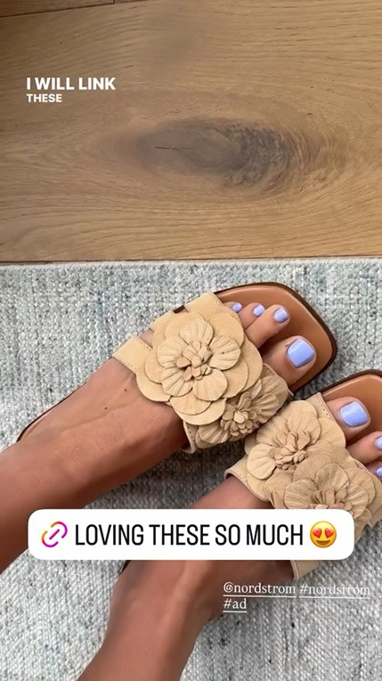 Loving these!

#LTKootd #LTKdayinmylife #LTKmomlife