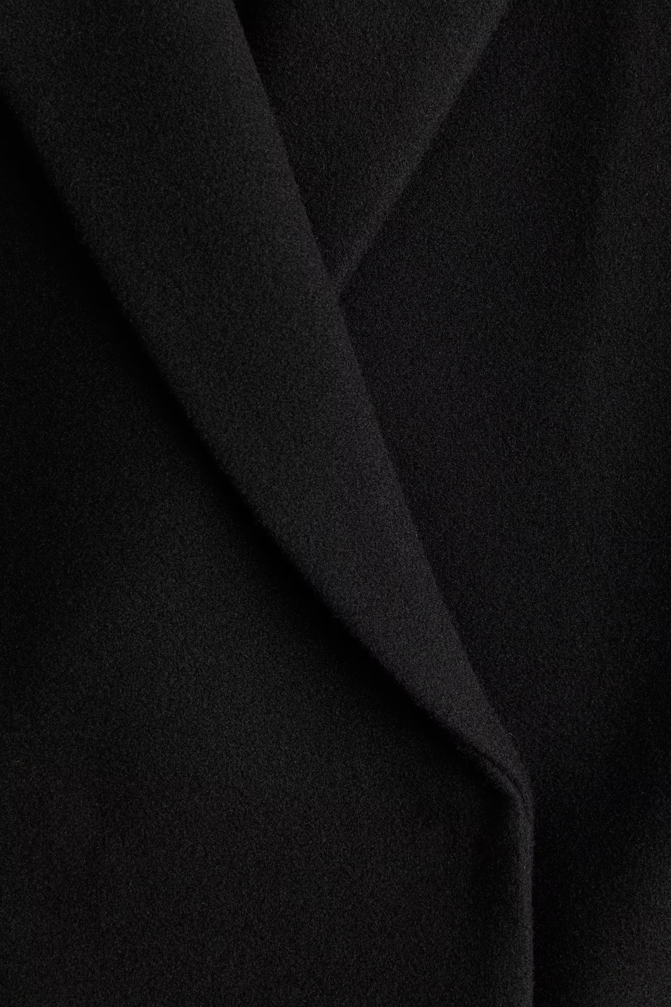 Double-breasted coat | H&M (UK, MY, IN, SG, PH, TW, HK)