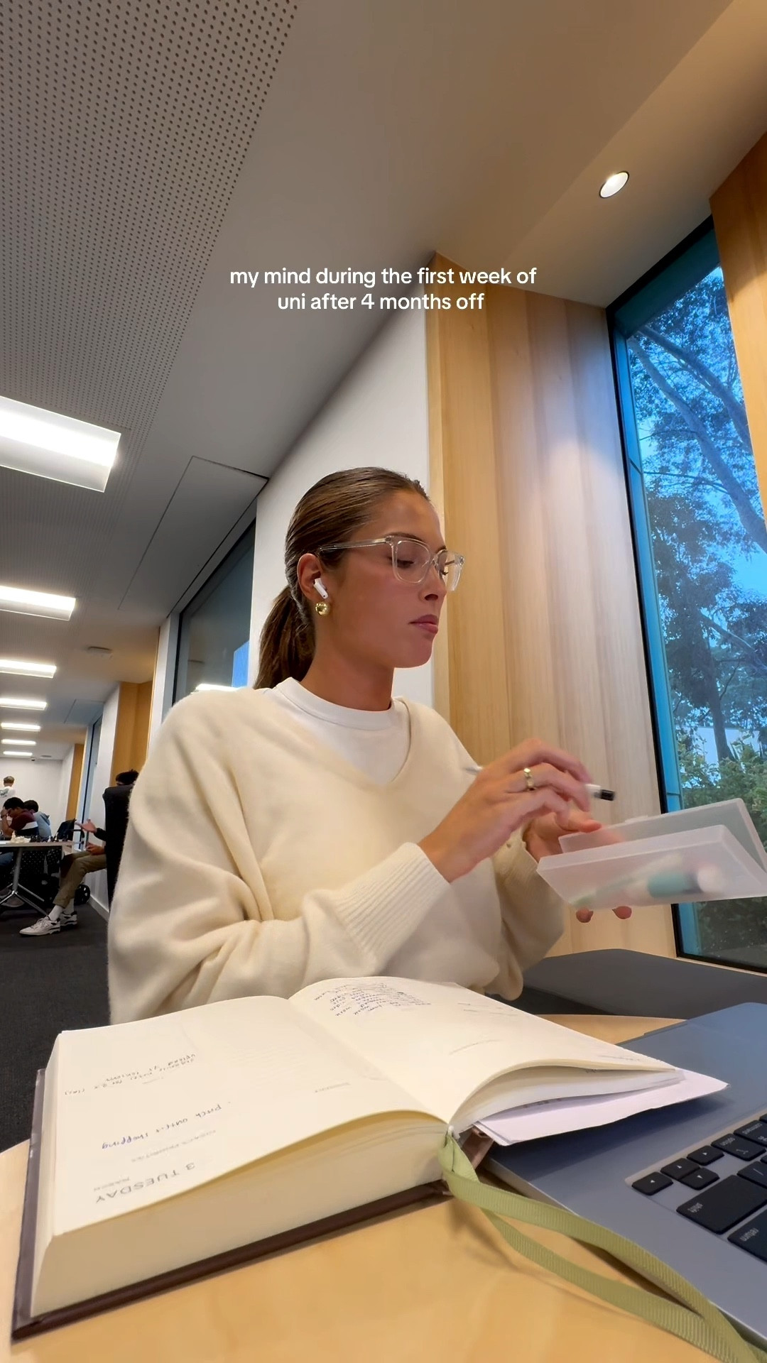 My new fave uni sweater - I’m a loyal Dissh girl 🙌🏼

#LTKaustralia #LTKspring #LTKworkwear