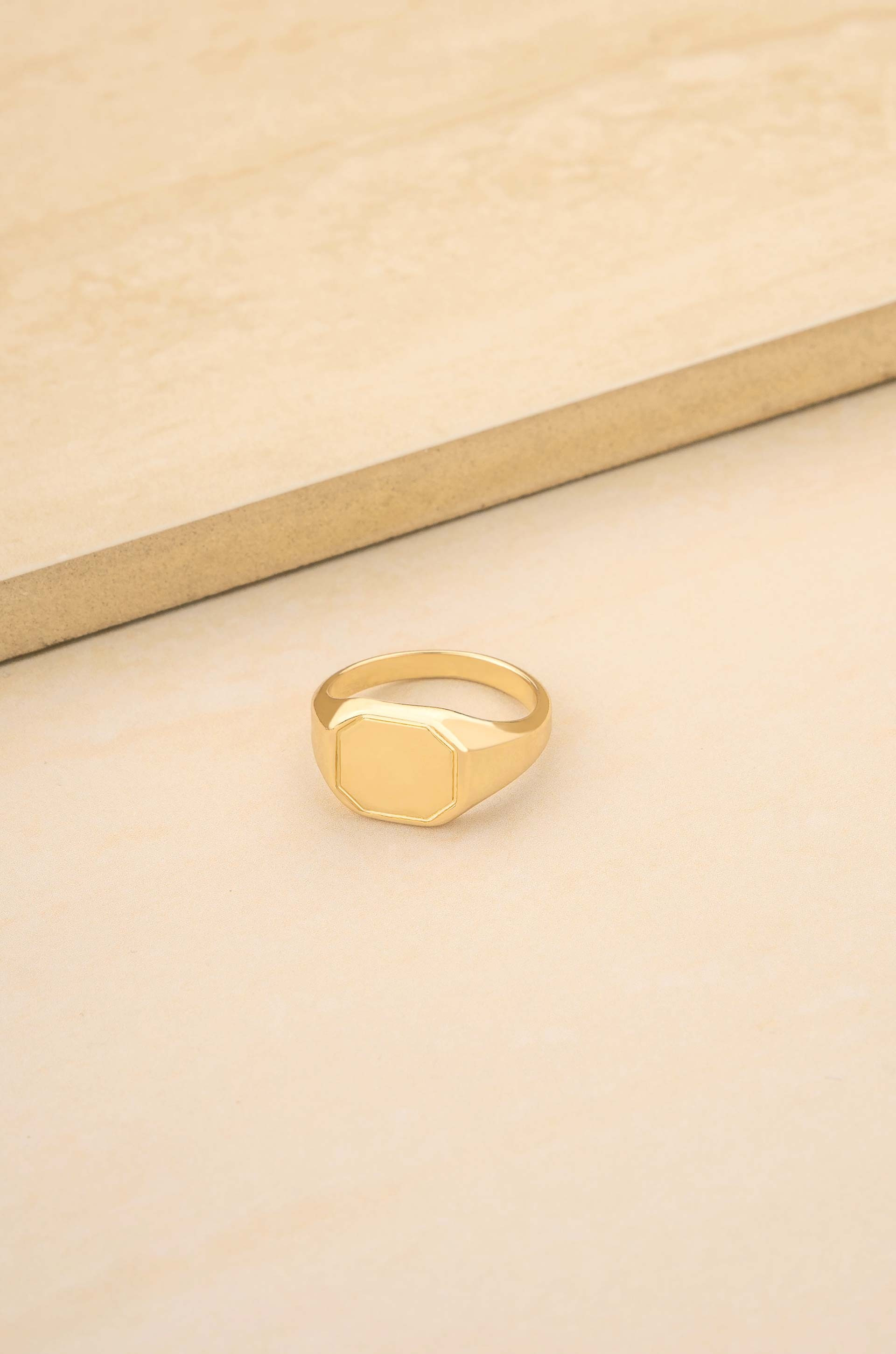 18k Gold Plated Signet Ring | Ettika