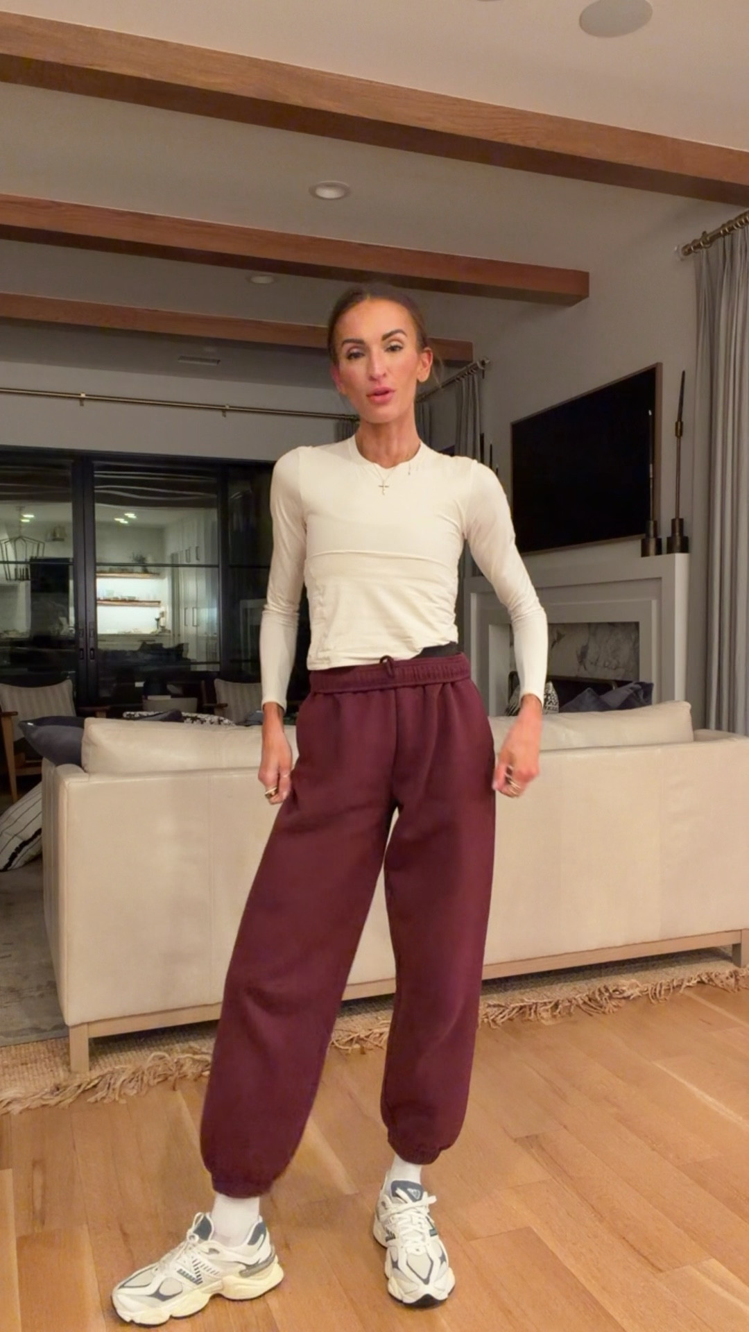spread the word: aritzia sweatpants are worth all the hype & more