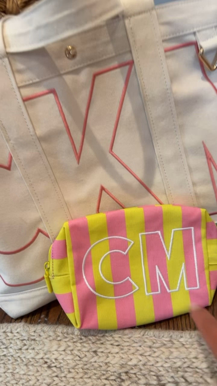 Have y’all seen the new pouches from Baublebar? You know I have ALL the bags, but these new stripe pouches are so cute and would make such a great gift! ￼

#LTKdayinmylife #LTKmomlife #LTKOver40