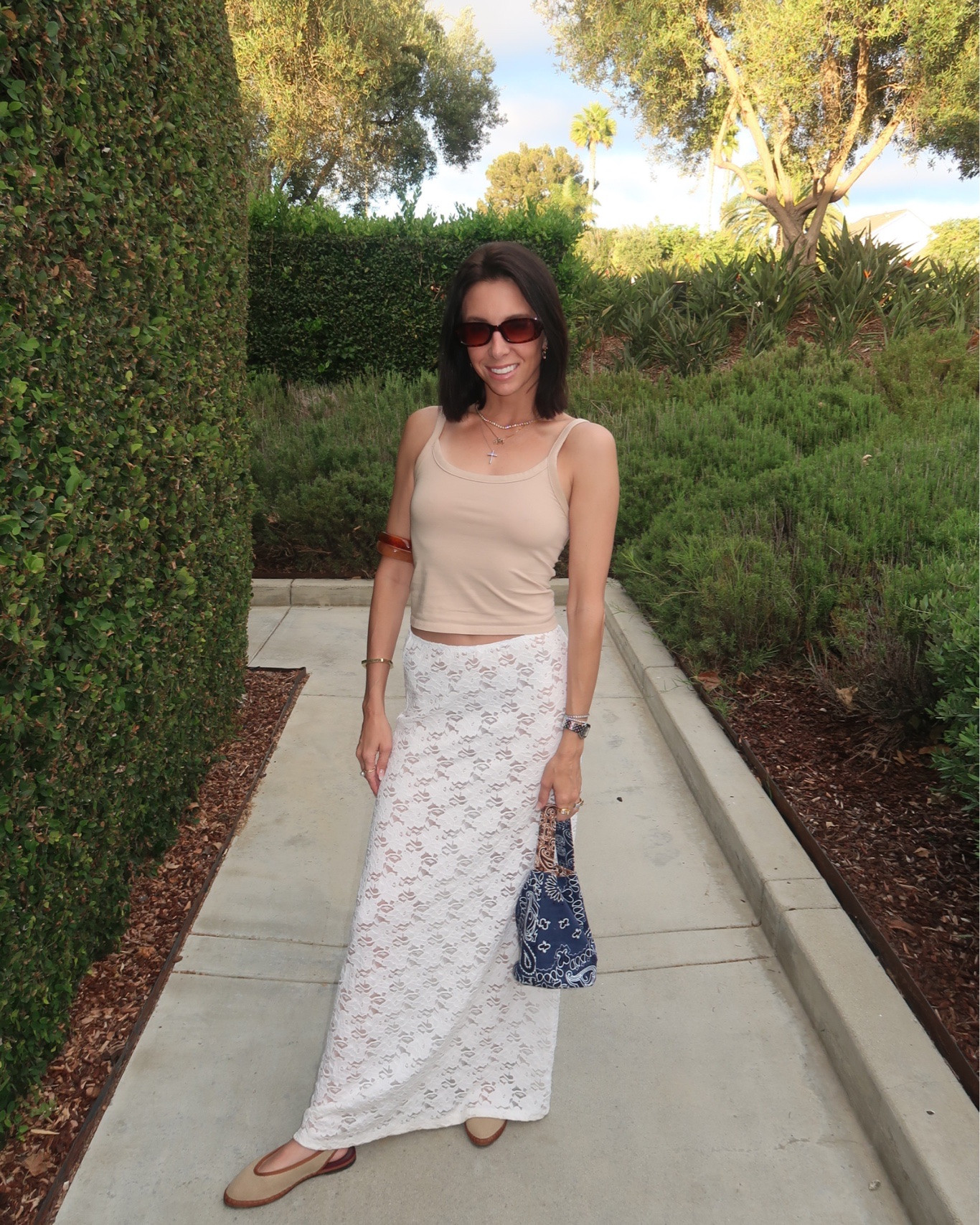 Easy, casual comfy #malfit #outfit ideas #everydayoutfit #casualoutfit #whatiwore #ootd #outfitinspo #everydaystyle #neutraloutfit #lace #summer

#LTKgrwm #LTKdayinmylife #LTKootd